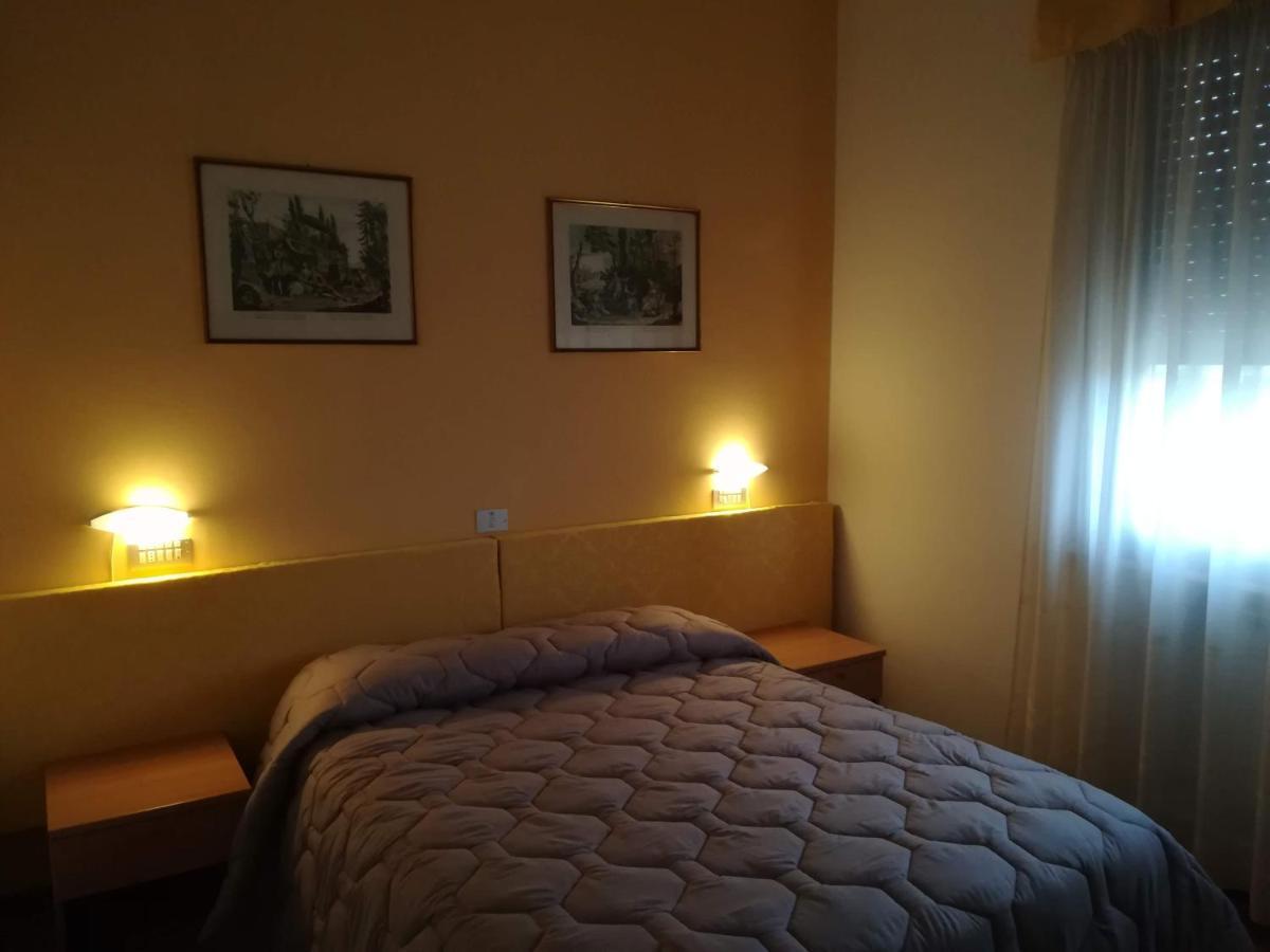 Albergo Villa Marina Chianciano Terme Exterior foto