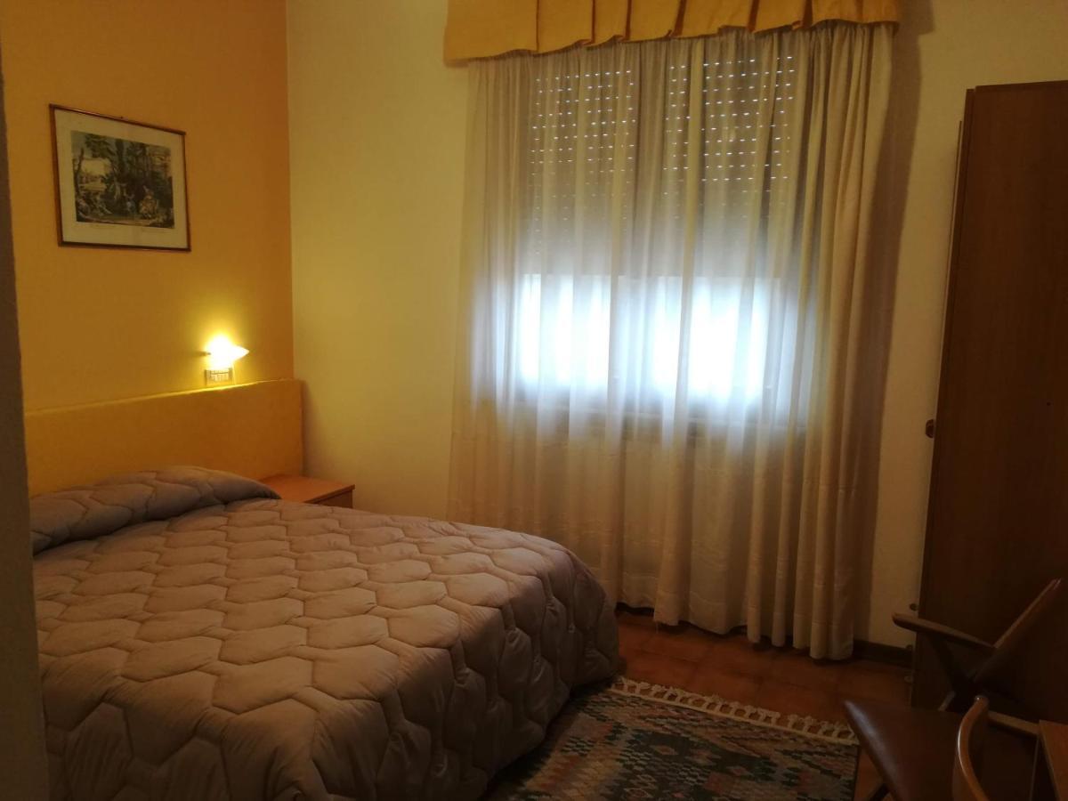 Albergo Villa Marina Chianciano Terme Exterior foto