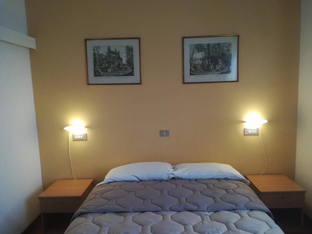 Albergo Villa Marina Chianciano Terme Exterior foto